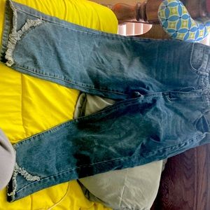 Very comfortable and easy to pair